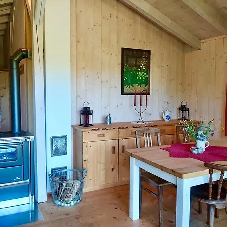 Berg-chalet Im Glamping-paradies Auf Dem Dengler Hof